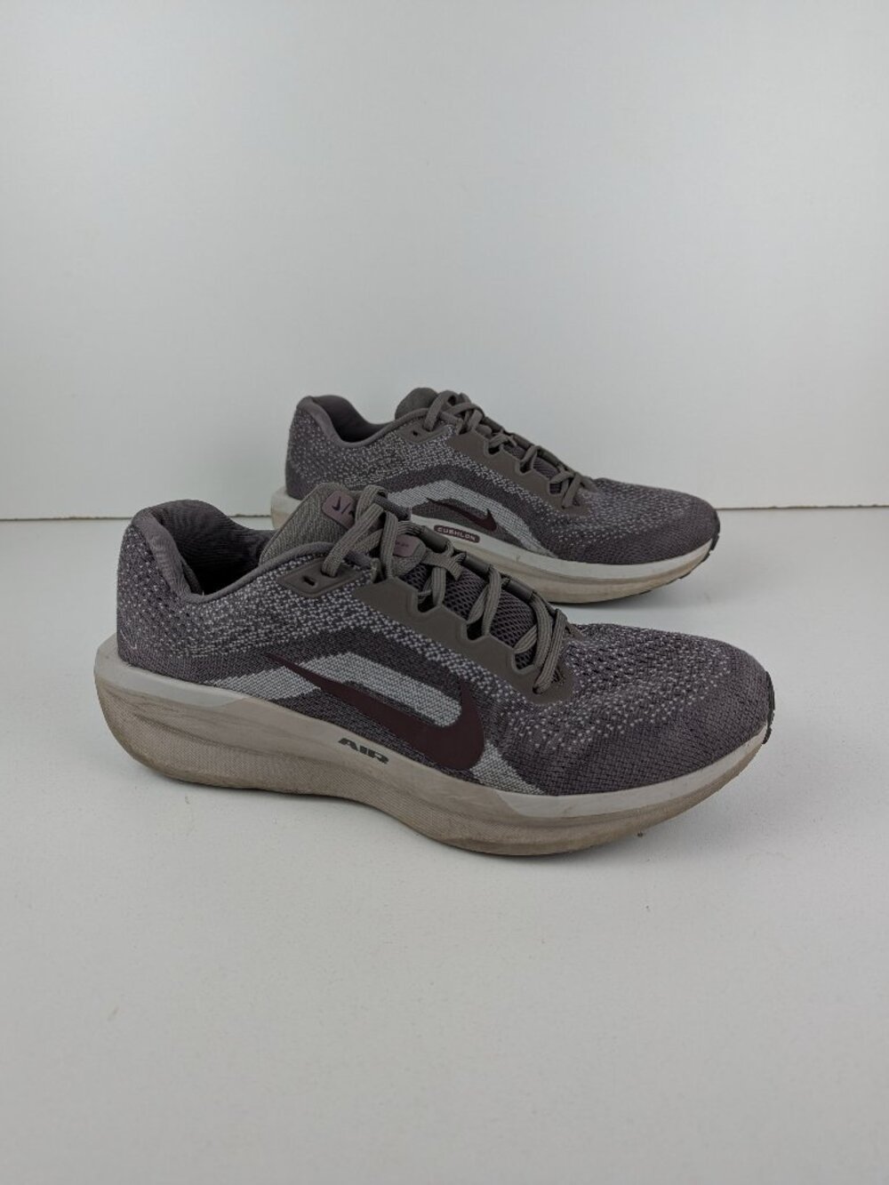 Nike Air Winflo 11 Cave Stone Burgundy Crush Men's Sz 11 Road Running FJ9509-200